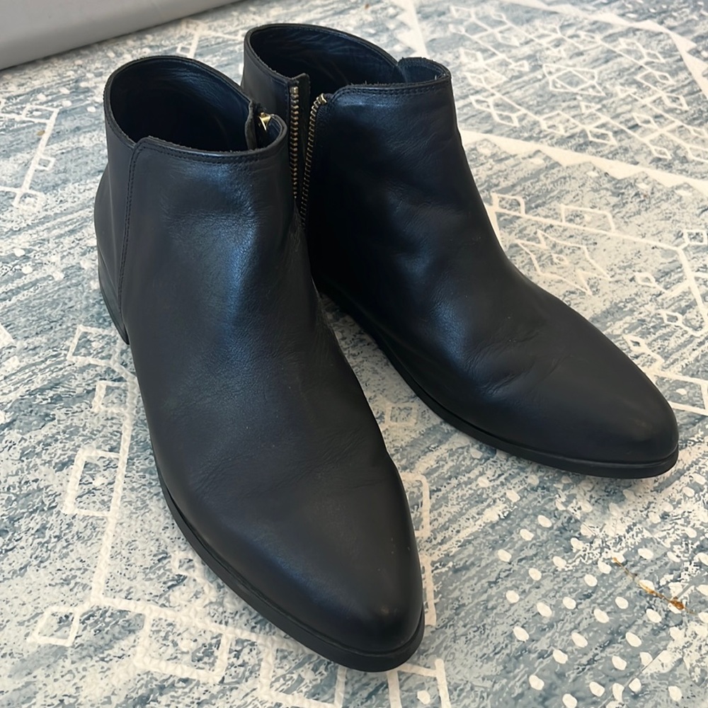 COPY - 9.5 Nisolo Lana Bootie